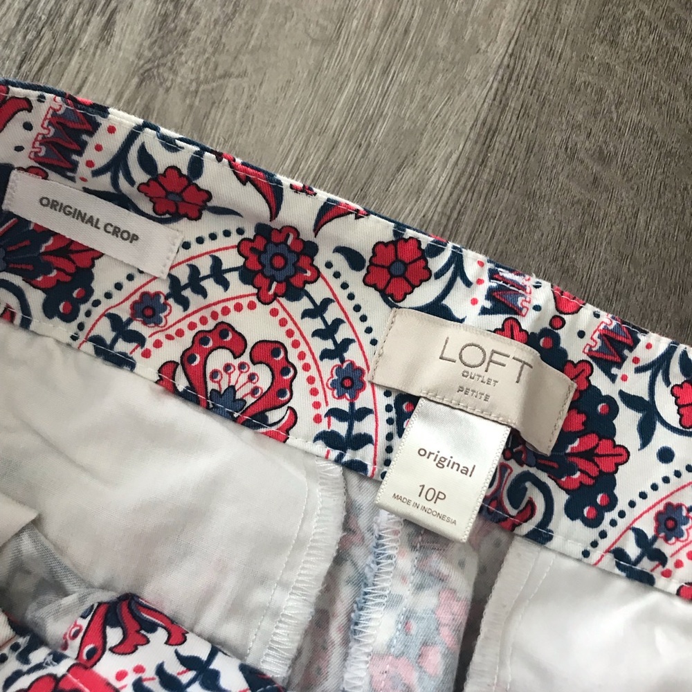 Loft Patterned Crop Pants - Picture 3 of 3